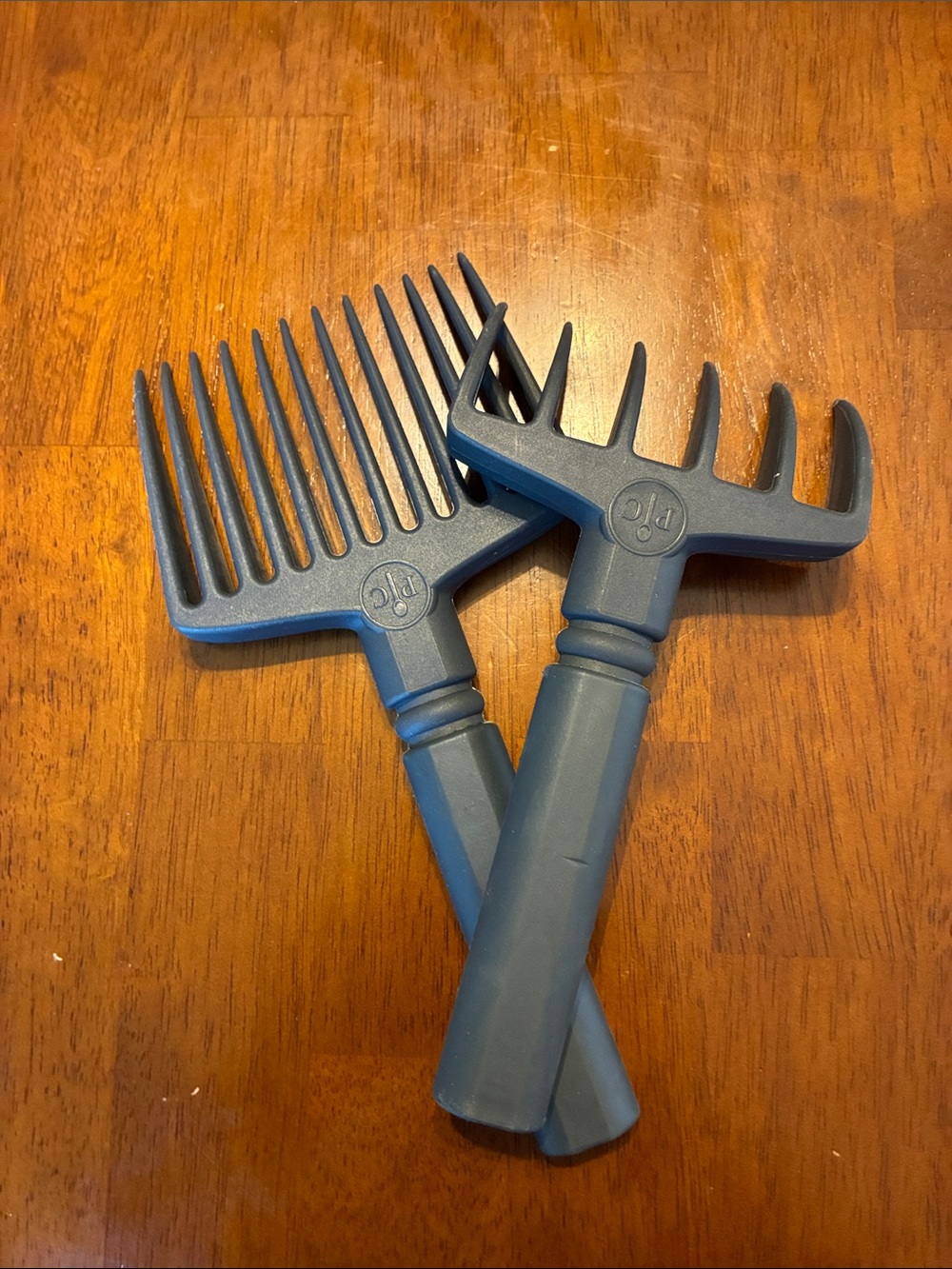 Pampered Chef Meat Shredders Claws Set of 2 Pulled Pork Chicken BBQ